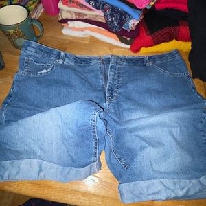 Faded glory Jean shorts